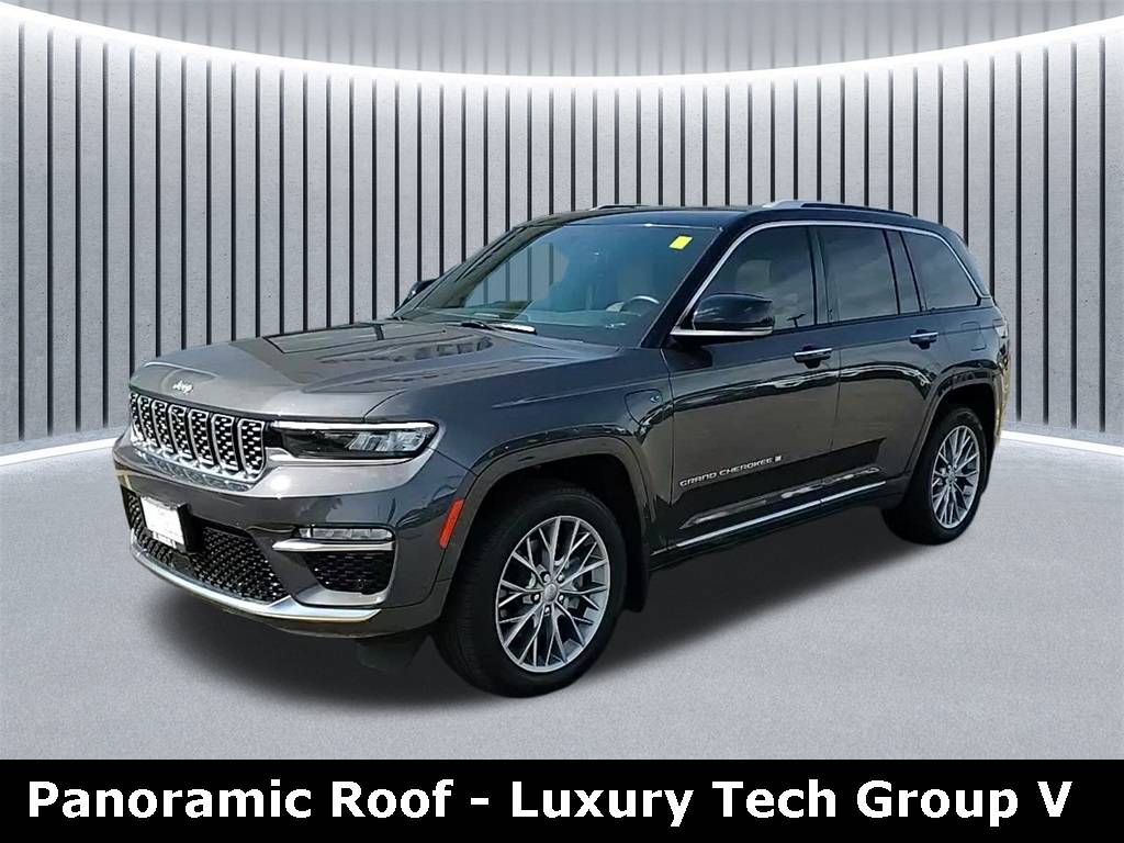 2022 Jeep Grand Cherokee Summit 4xe — SUV — 13,750 mi — St. Charles, IL