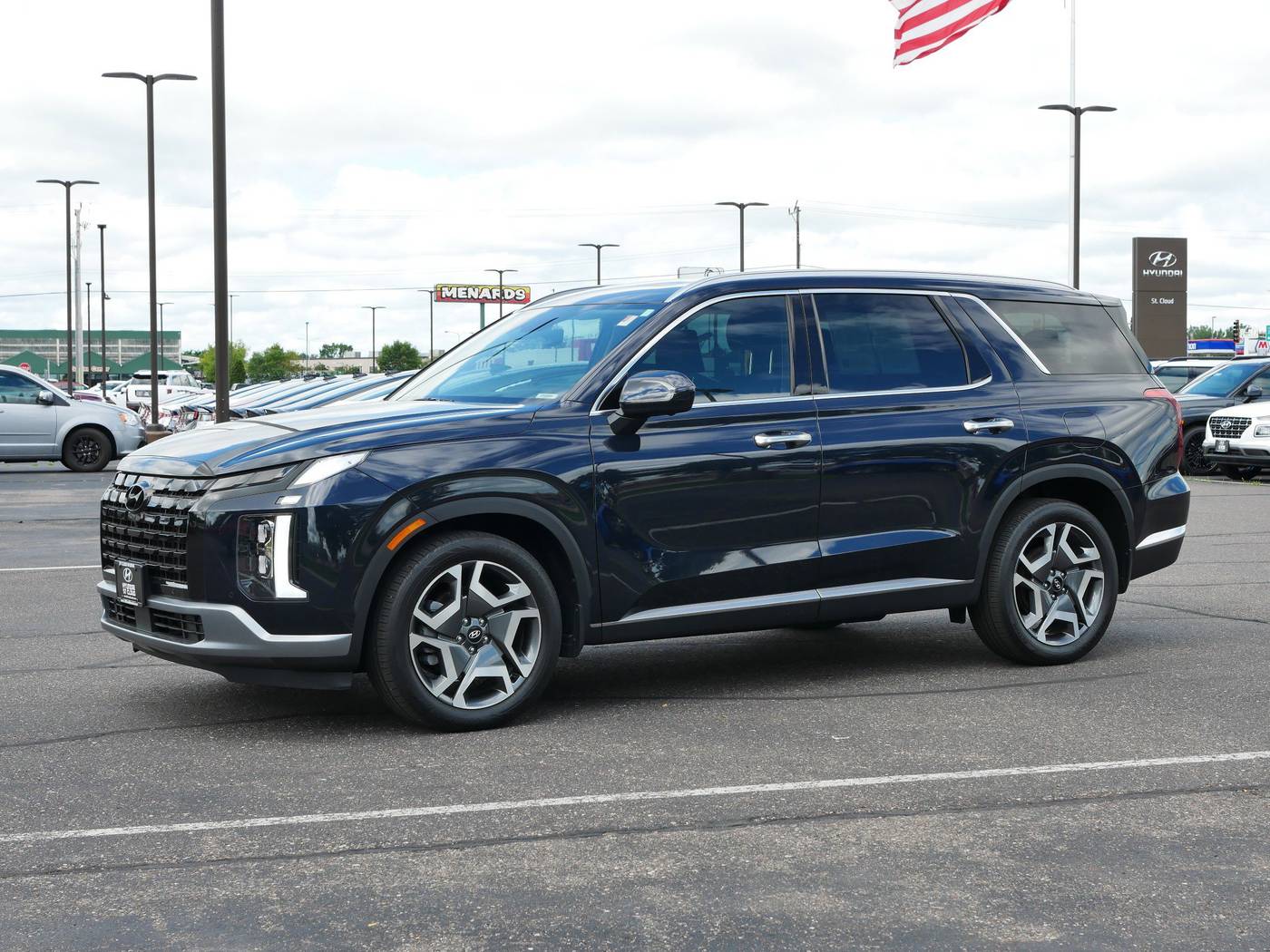 2025 Hyundai Palisade Limited — SUV — 16,129 mi — Waite Park, MN