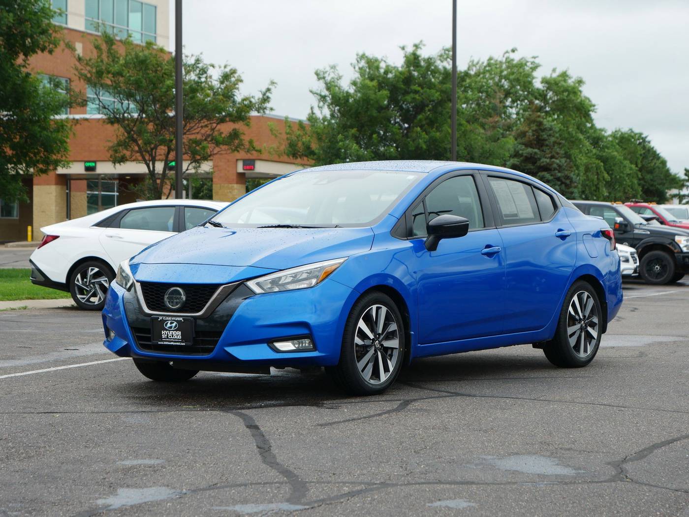 2020 Nissan Versa SR — Sedan — 99,700 mi — Waite Park, MN
