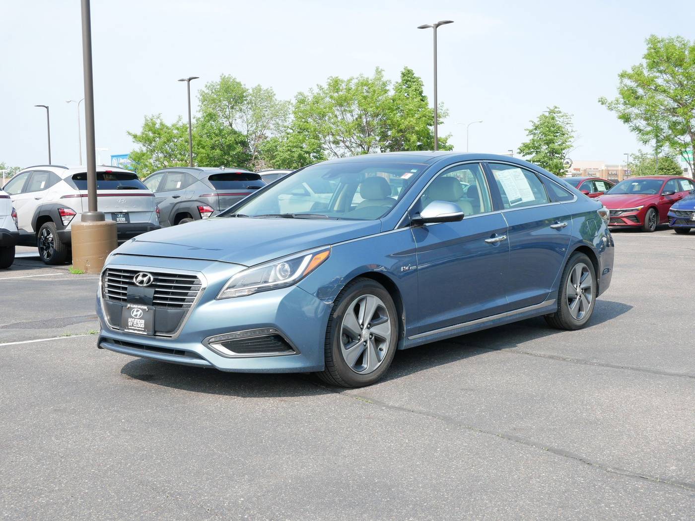 2016 Hyundai Sonata Hybrid Limited — Sedan — 188,430 mi — Waite Park, MN