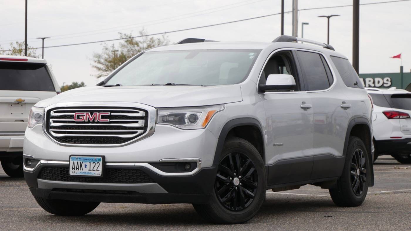 2017 GMC Acadia SLT — SUV — 112,702 mi — Waite Park, MN