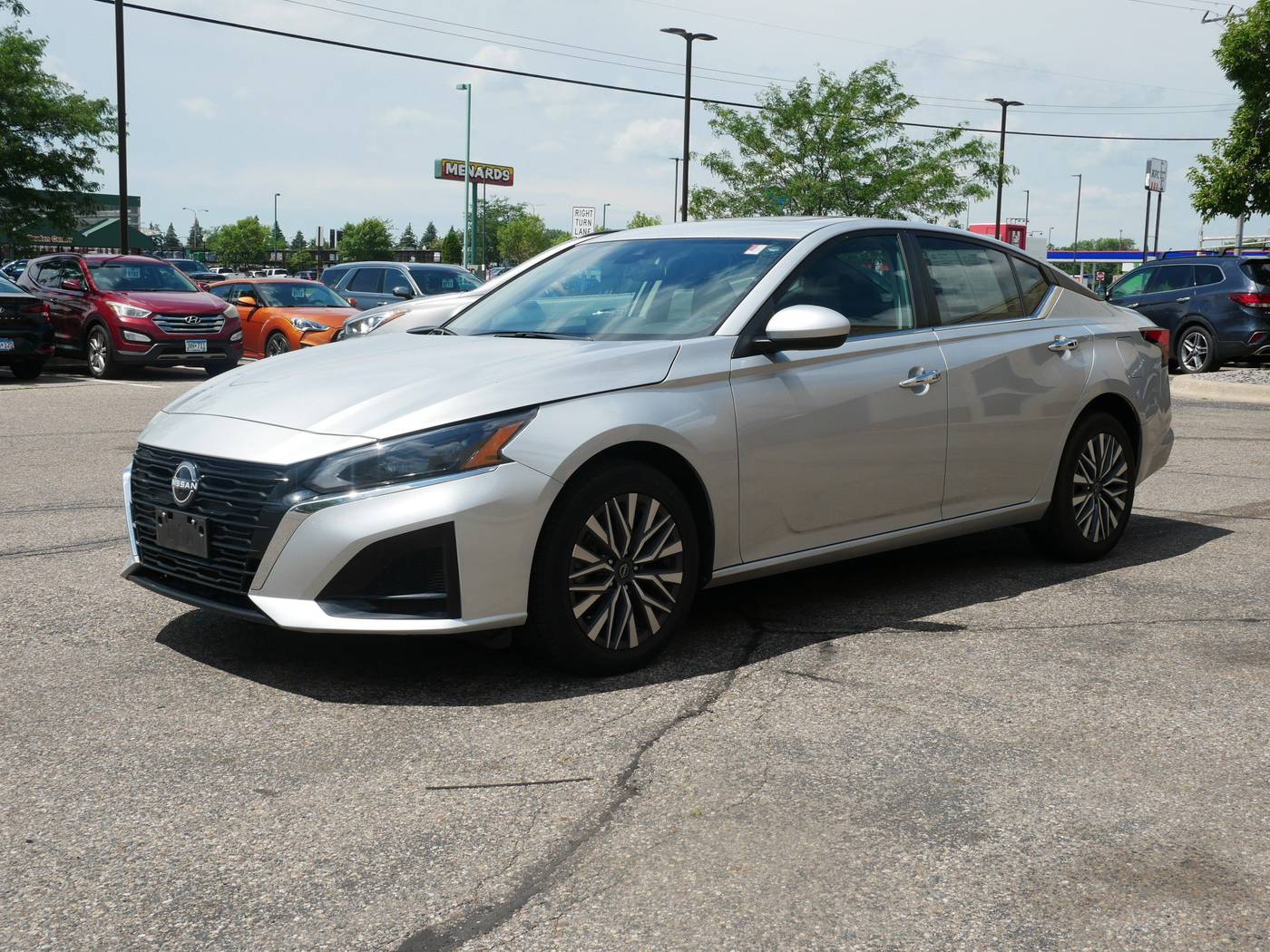 2023 Nissan Altima SV — Sedan — 54,278 mi — Waite Park, MN
