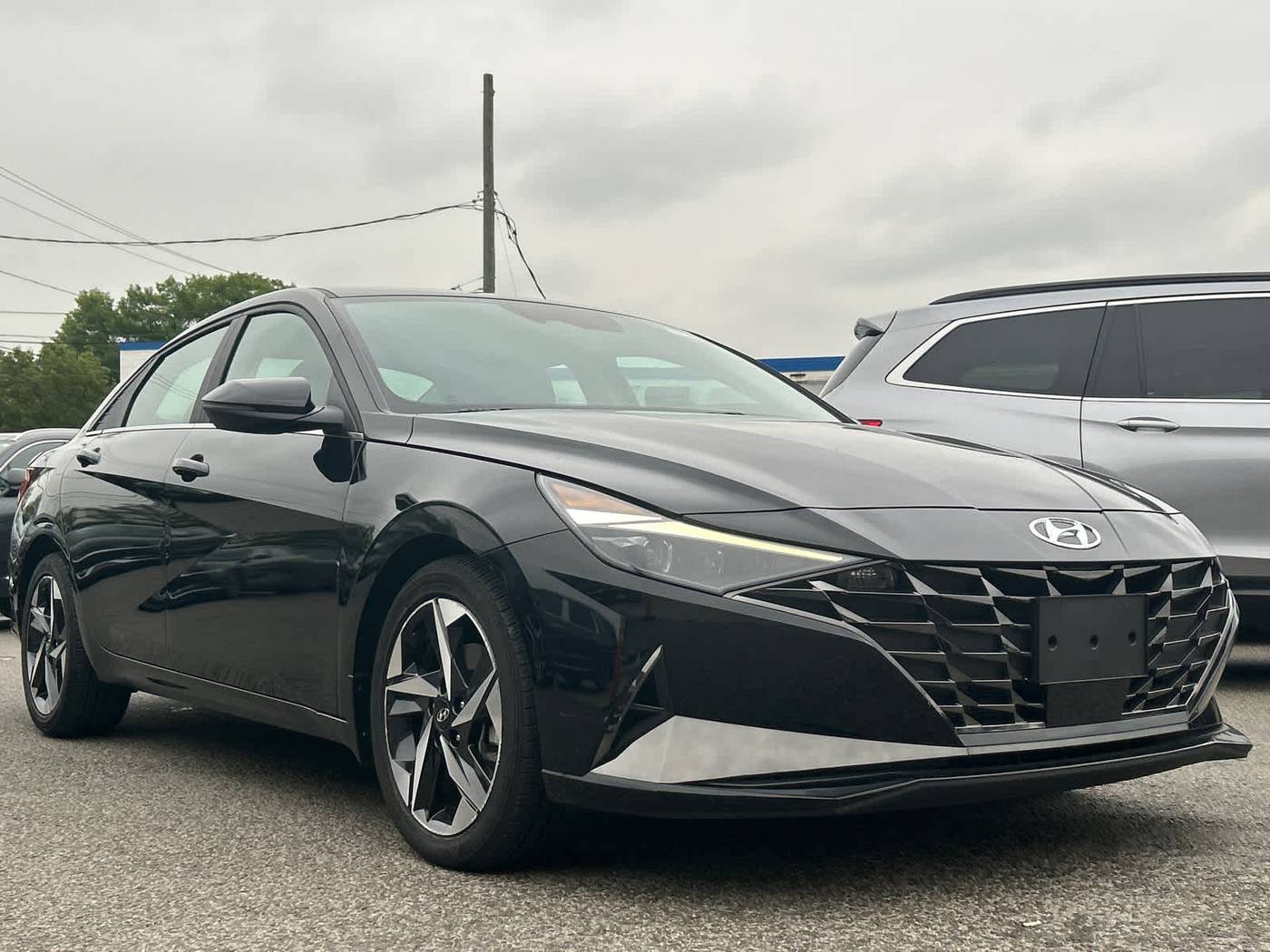 2023 Hyundai Elantra Limited — Sedan — 8,296 mi — Stamford, CT