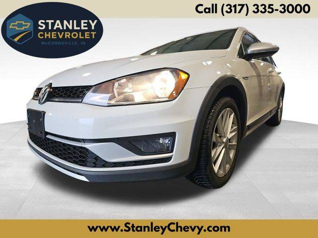 2017 Volkswagen Golf Alltrack S — Wagon — 101,133 mi — McCordsville, IN