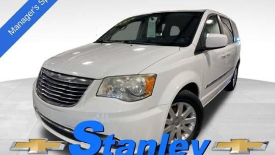 2014 Chrysler Town & Country Touring — Minivan — 131,118 mi — McCordsville, IN