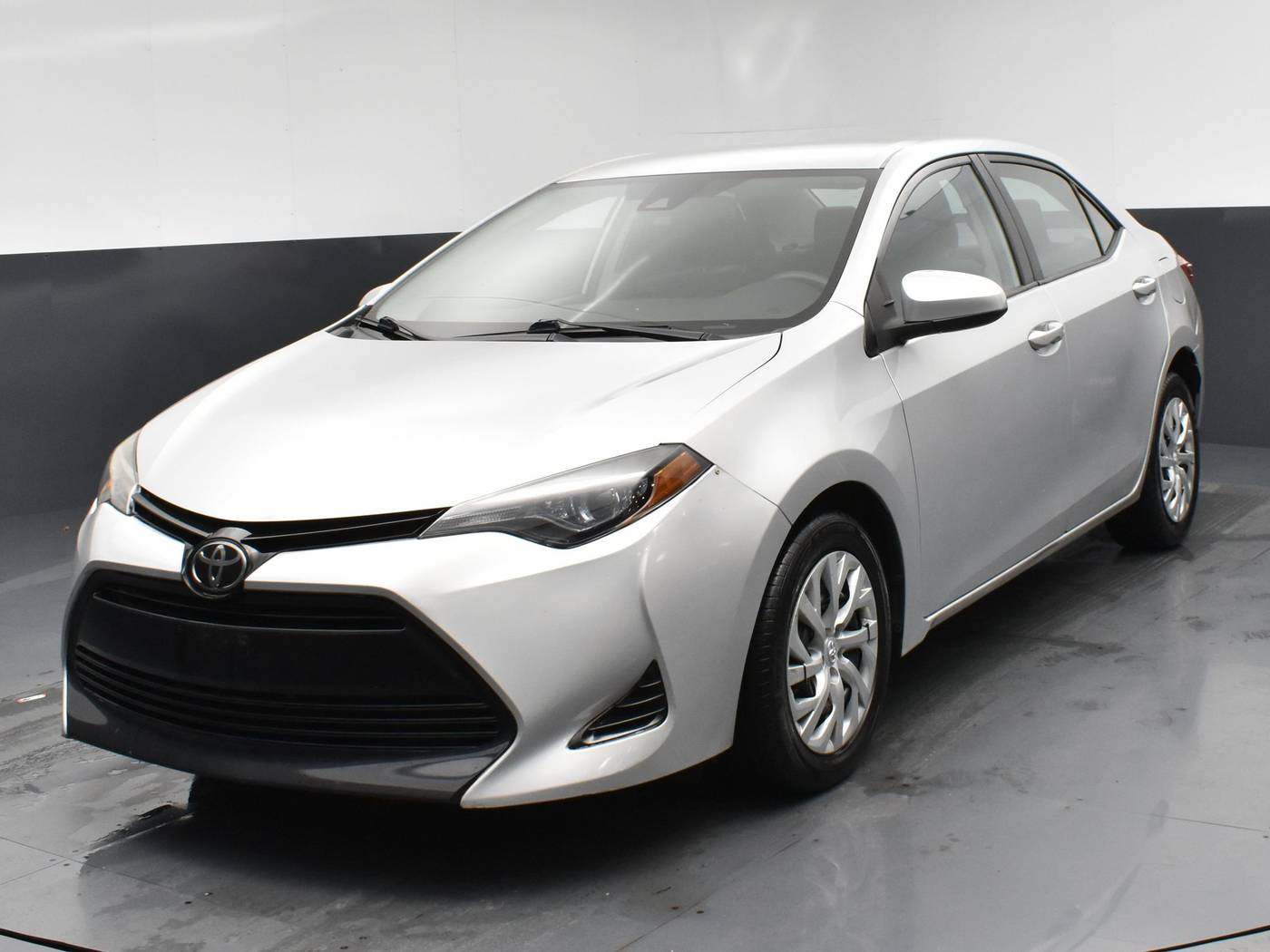 2018 Toyota Corolla LE — Sedan — 62,284 mi — New Hyde Park, NY