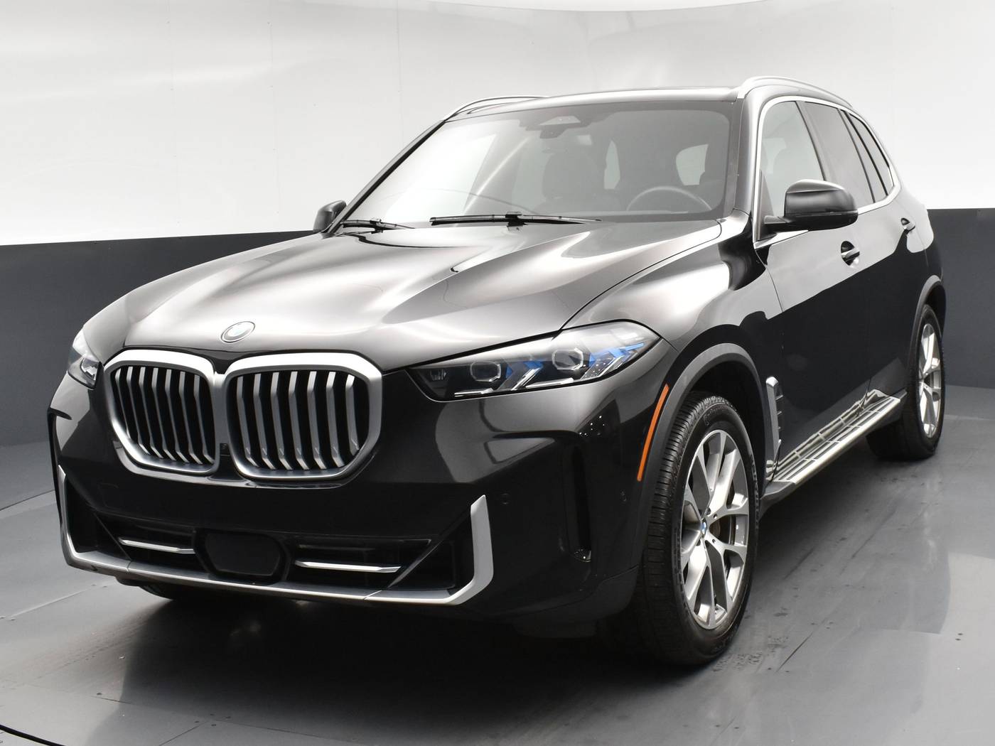 2025 BMW X5 40i — SUV — 19,387 mi — New Hyde Park, NY