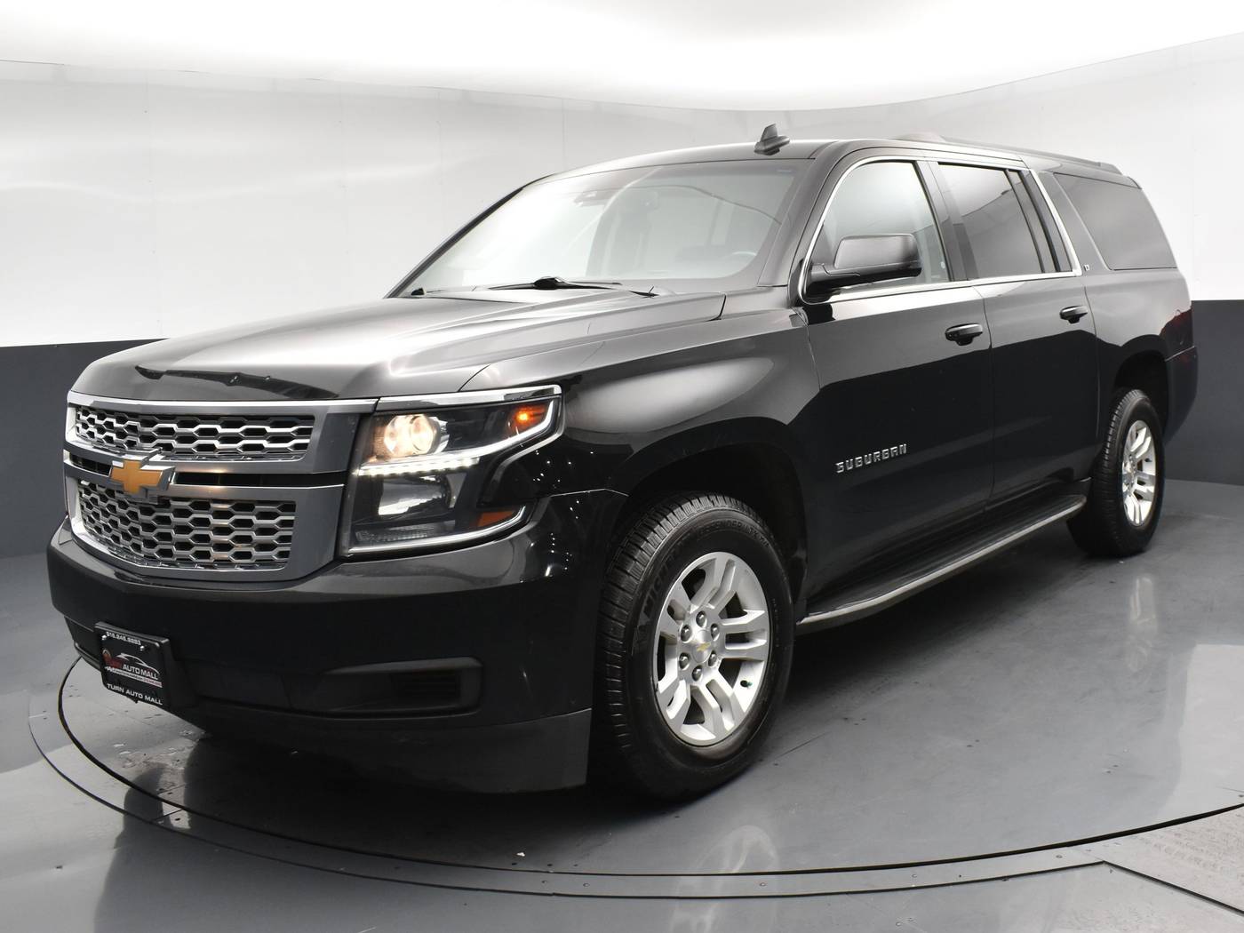 2017 Chevrolet Suburban LT — SUV — 314,000 mi — New Hyde Park, NY