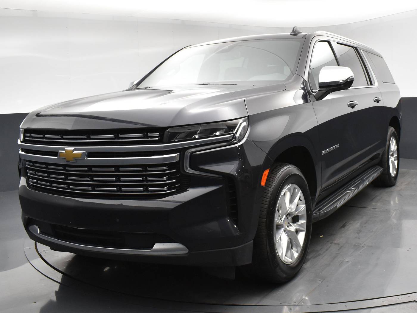 2023 Chevrolet Suburban Premier — SUV — 74,995 mi — New Hyde Park, NY