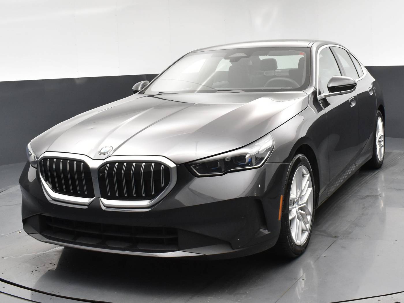 2024 BMW 5 Series 530i — Sedan — 23,884 mi — New Hyde Park, NY