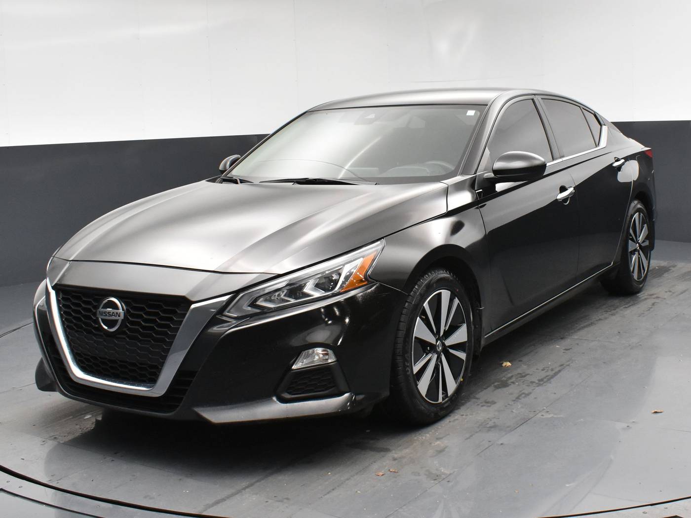 2022 Nissan Altima SV — Sedan — 41,132 mi — New Hyde Park, NY