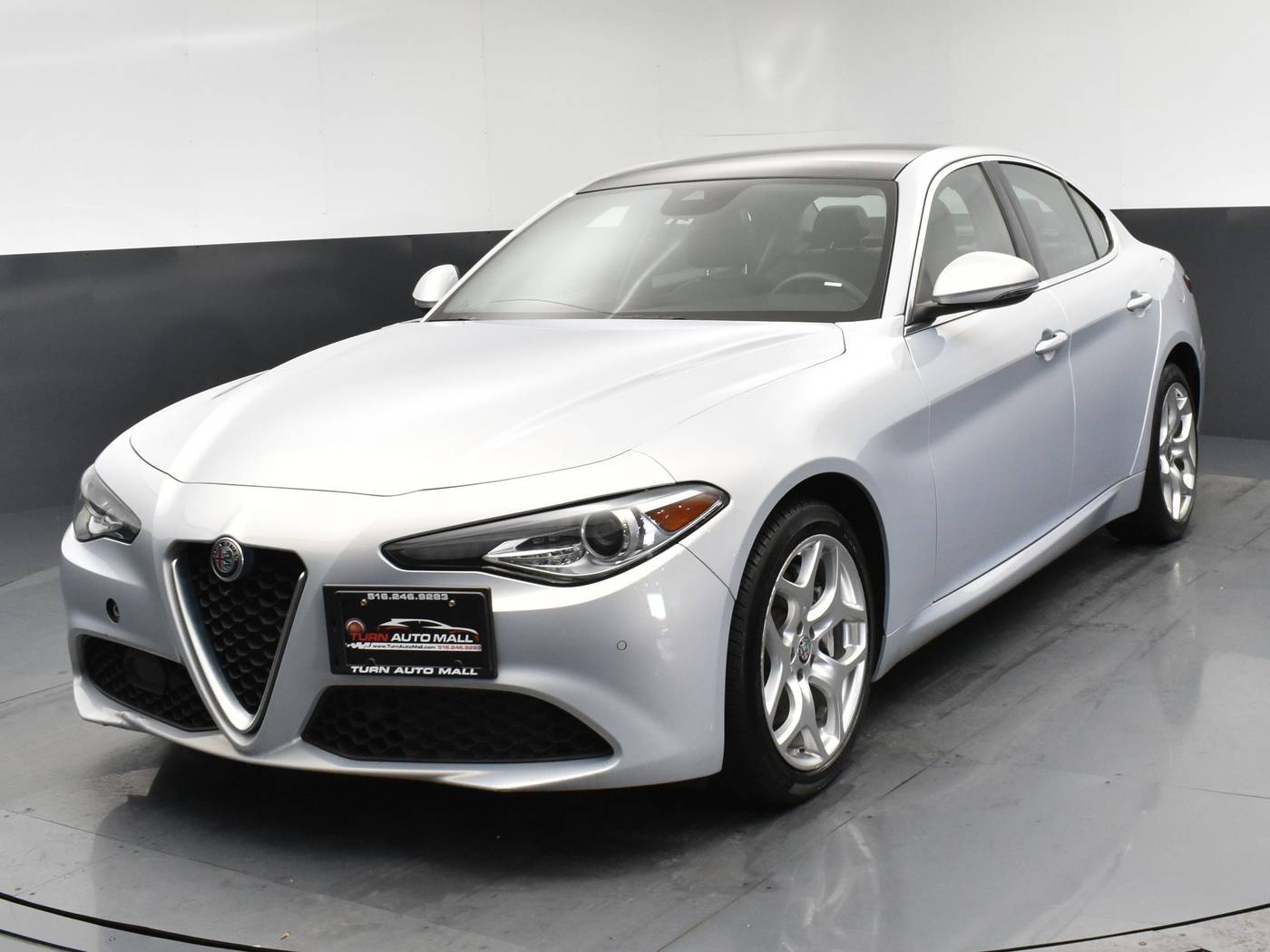2021 Alfa Romeo Giulia Ti — Sedan — 41,291 mi — New Hyde Park, NY