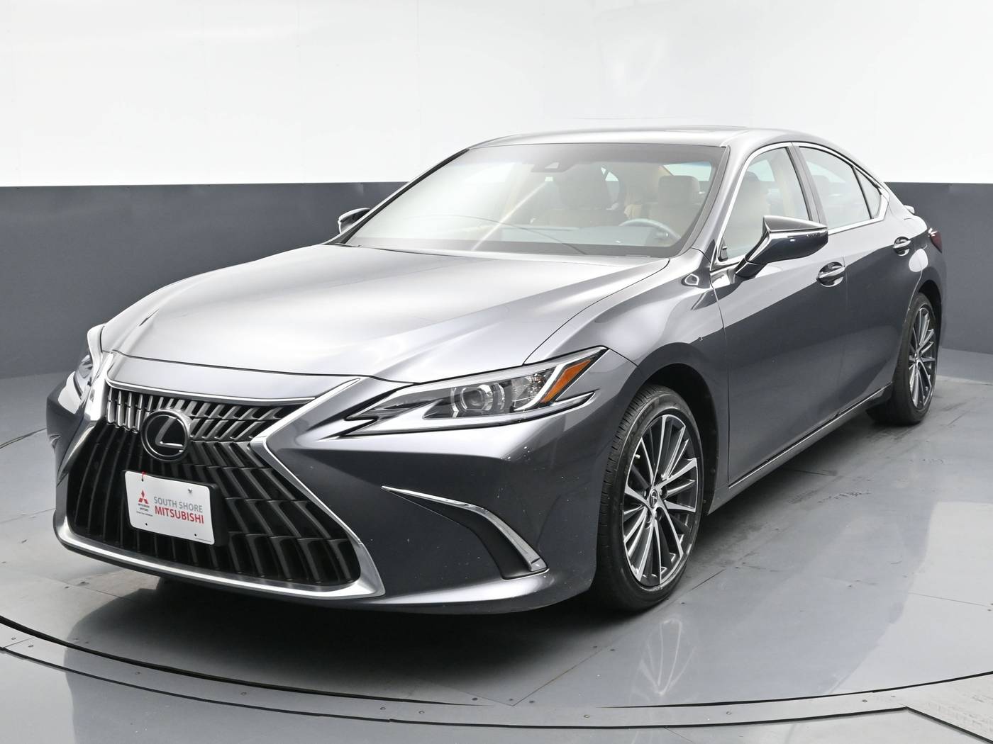 2022 Lexus ES ES 350 — Sedan — 14,825 mi — New Hyde Park, NY