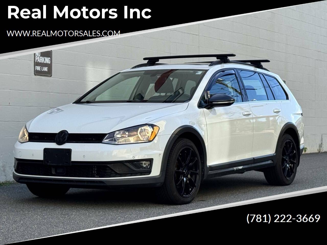 2017 Volkswagen Golf Alltrack SE — Wagon — 128,759 mi — Arlington, MA