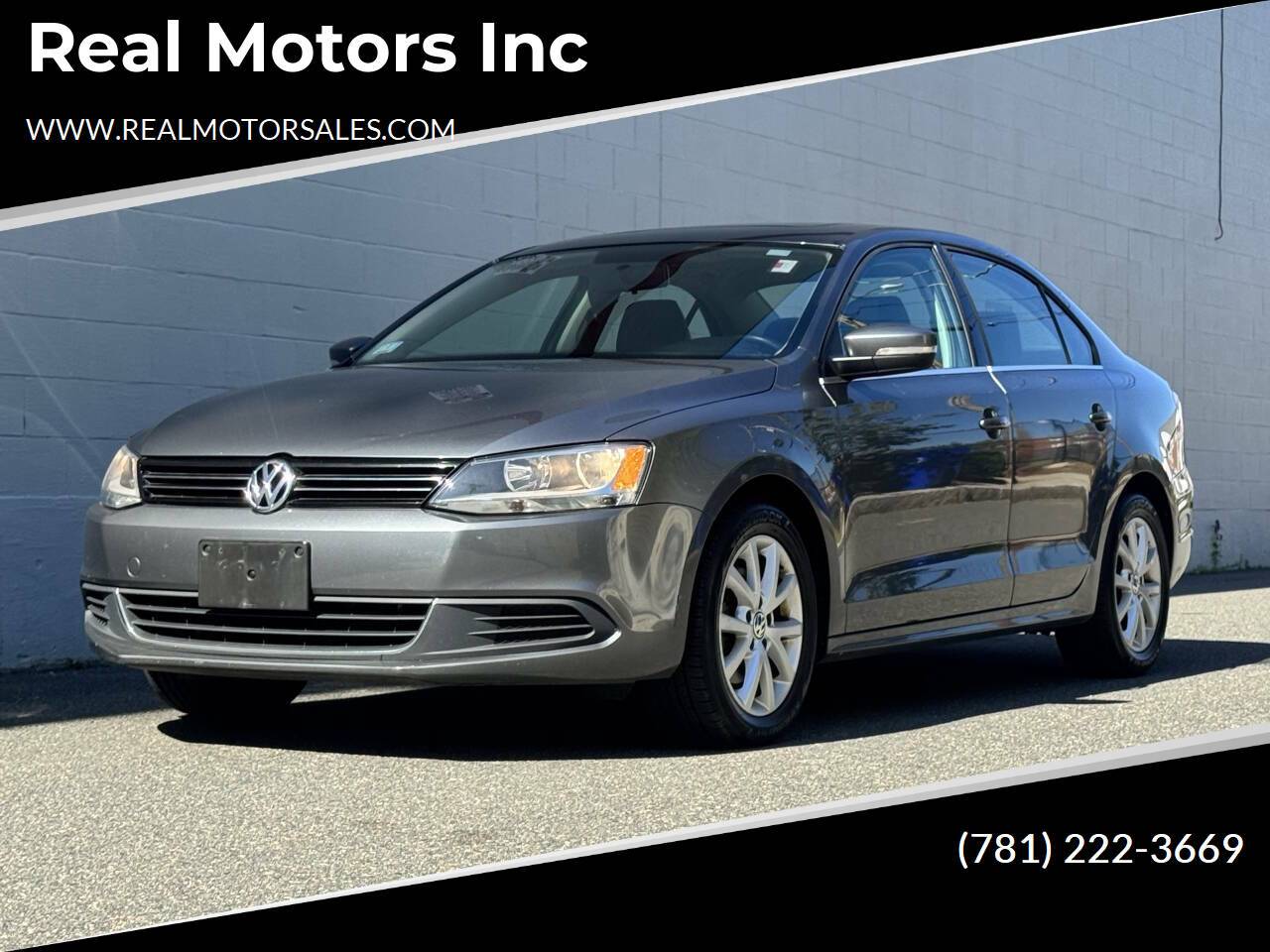 2014 Volkswagen Jetta 1.8T SE — Sedan — 50,794 mi — Arlington, MA