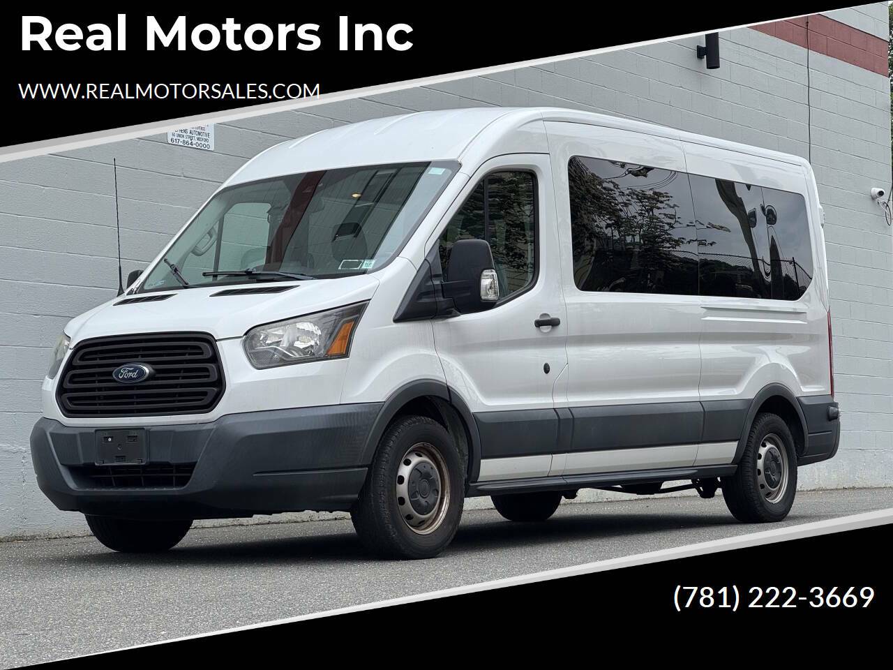 2016 Ford Transit Passenger Wagon T-350 XLT — Passenger Van — 82,000 mi — Arlington, MA