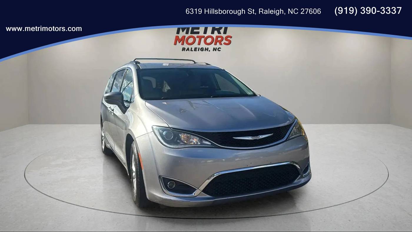 2017 Chrysler Pacifica Touring L — Minivan — 88,163 mi — Raleigh, NC