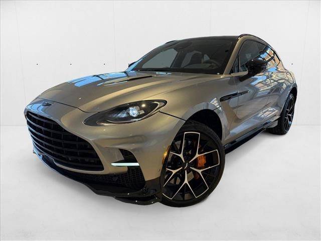 2025 Aston Martin DBX 707