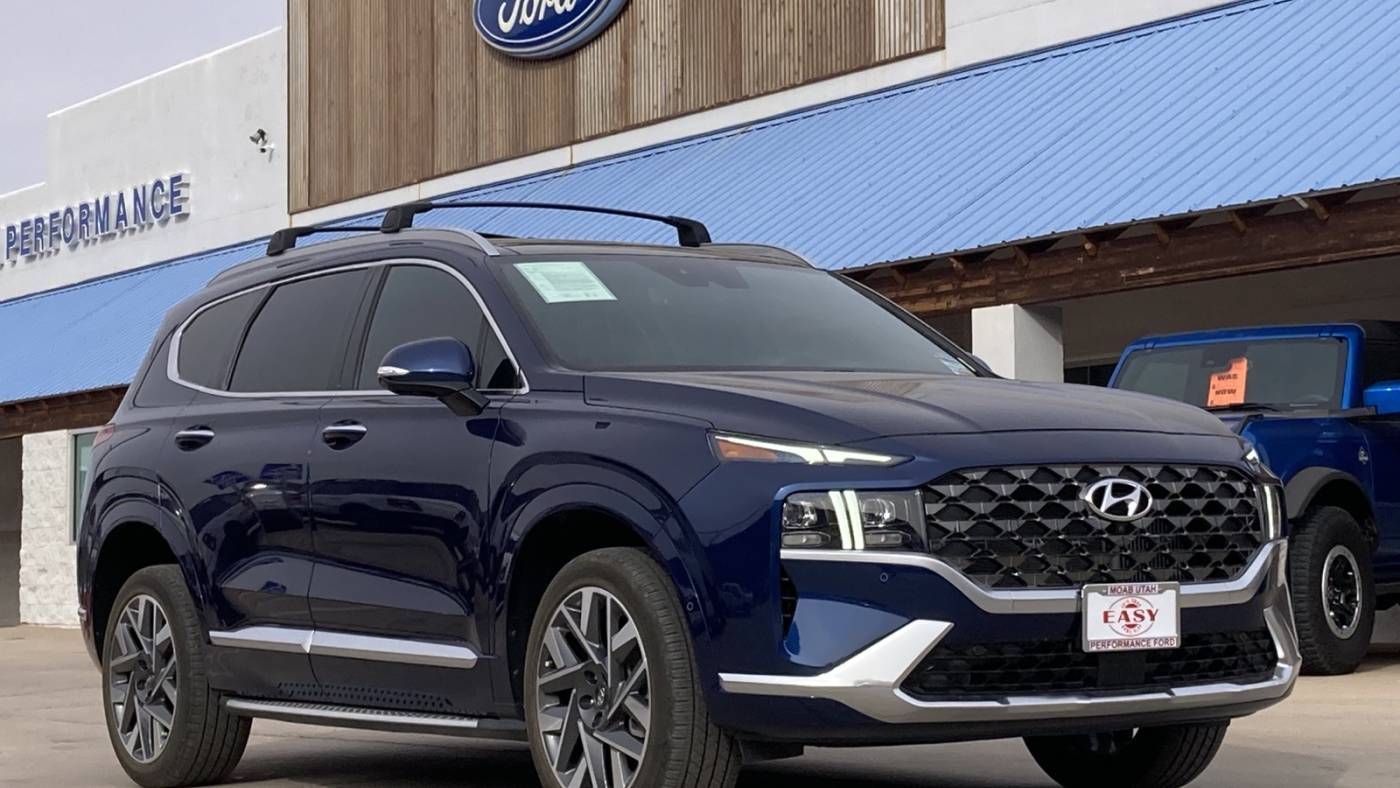 2022 Hyundai Santa Fe Calligraphy — SUV — 4,581 mi — Moab, UT