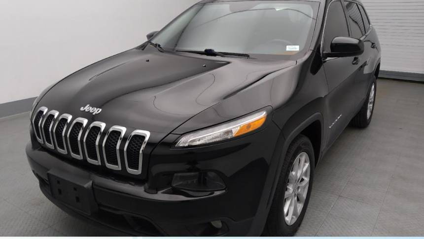 2018 Jeep Cherokee Latitude — SUV — 83,366 mi — TOPEKA, KS