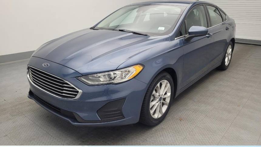 2019 Ford Fusion SE — Sedan — 99,116 mi — TOPEKA, KS