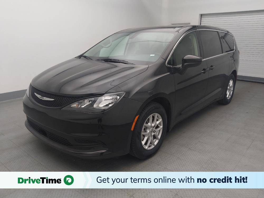 2022 Chrysler Voyager LX — Minivan — 75,325 mi — COLUMBIA, MO