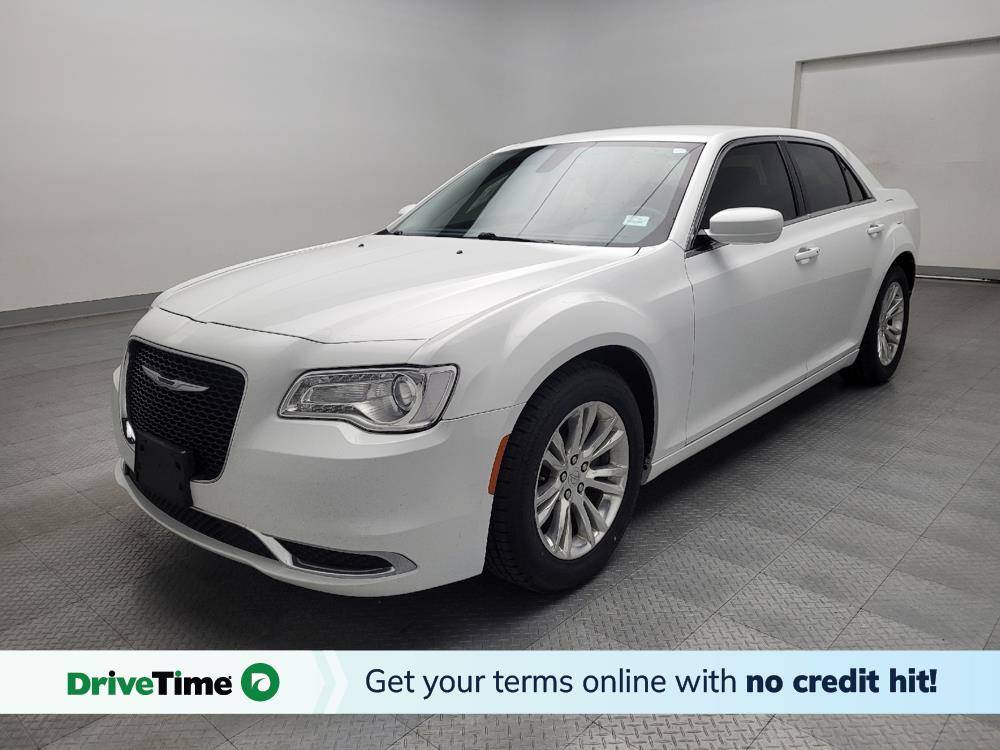 2017 Chrysler 300 Limited — Sedan — 75,318 mi — WICHITA, KS