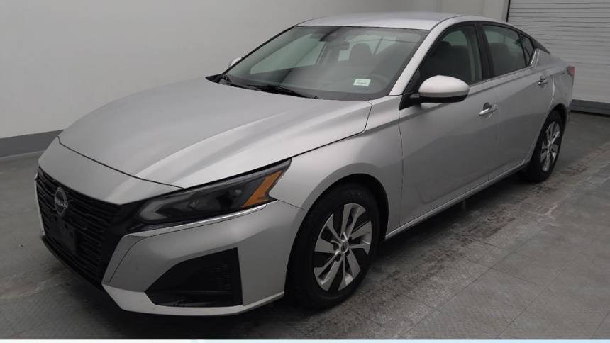 2023 Nissan Altima S — Sedan — 48,118 mi — WICHITA, KS