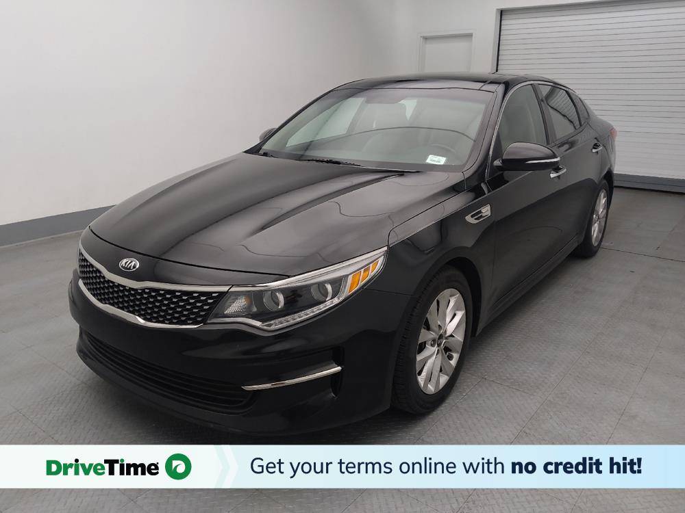 2016 Kia Optima EX — Sedan — 65,860 mi — WICHITA, KS