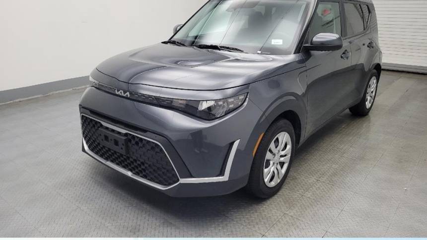 2023 Kia Soul LX — Hatchback — 30,768 mi — Peoria, IL
