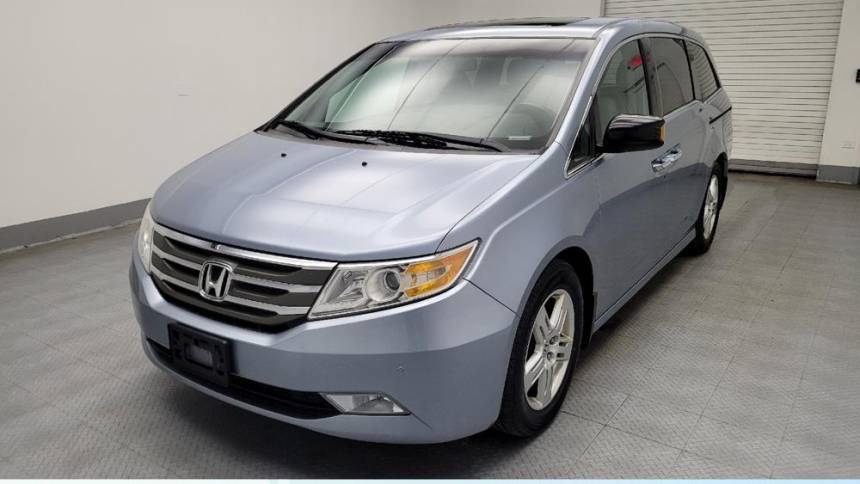 2012 Honda Odyssey Touring — Minivan — 129,987 mi — Peoria, IL