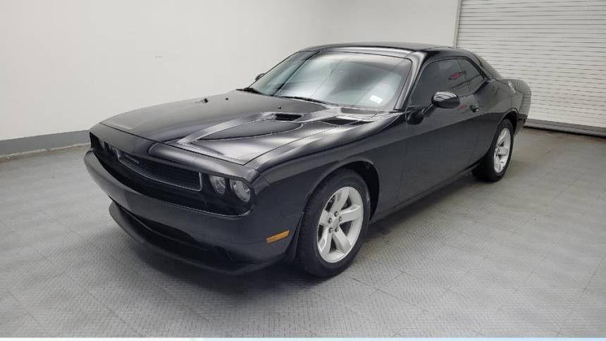 2013 Dodge Challenger SXT — Coupe — 93,881 mi — Peoria, IL