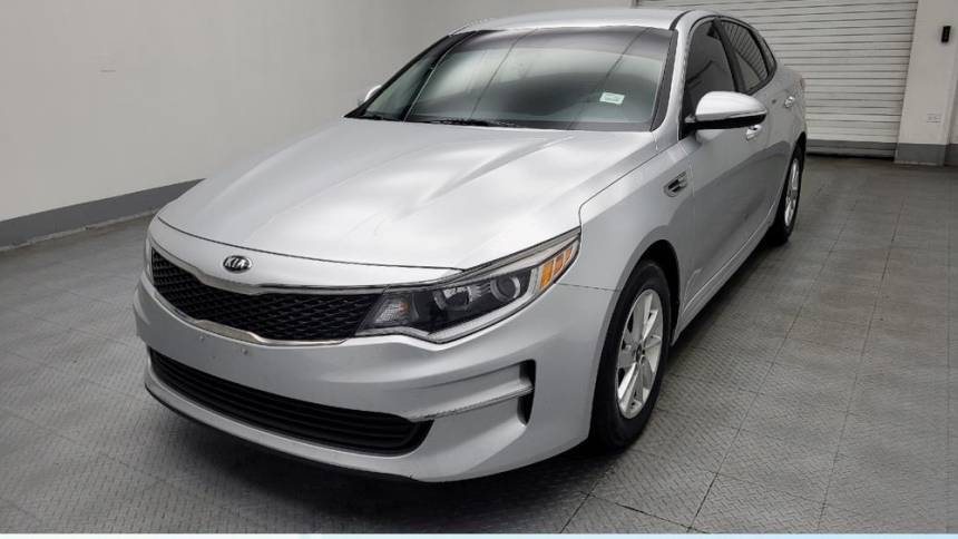 2017 Kia Optima LX — Sedan — 73,055 mi — Peoria, IL