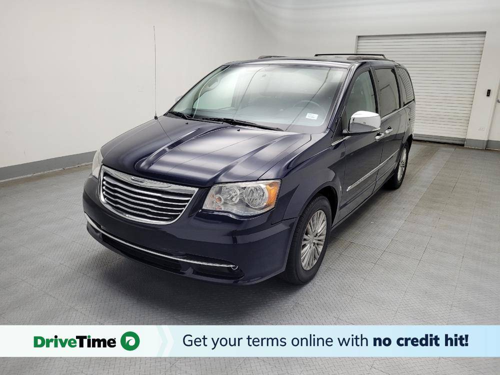 2016 Chrysler Town and Country Touring-L Anniversary Edition