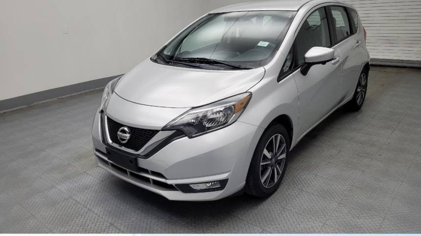 2017 Nissan Versa 1.6 SL — Hatchback — 86,017 mi — Peoria, IL