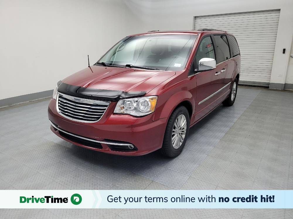 2016 Chrysler Town & Country Touring-L Anniversary Edition — Minivan — 117,978 mi — Peoria, IL