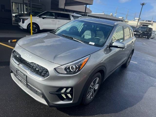 2022 Kia Niro Hybrid EX Premium — SUV — 17,009 mi — Honolulu, HI