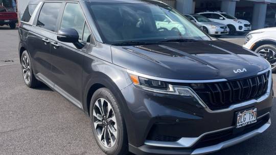 2023 Kia Carnival EX — Minivan — 14,255 mi — Hilo, HI