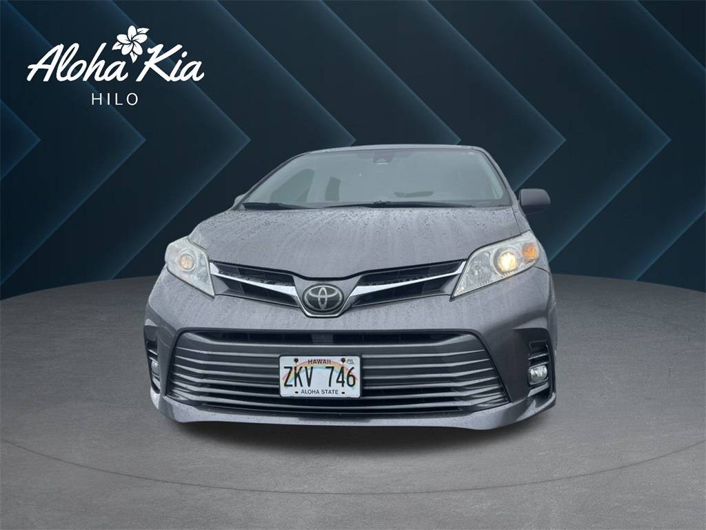 2018 Toyota Sienna XLE — Minivan — 121,029 mi — Hilo, HI