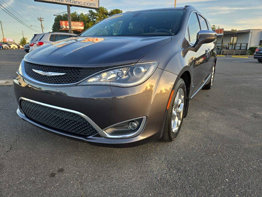 2017 Chrysler Pacifica Limited — Minivan — 135,187 mi — Monroe, NC