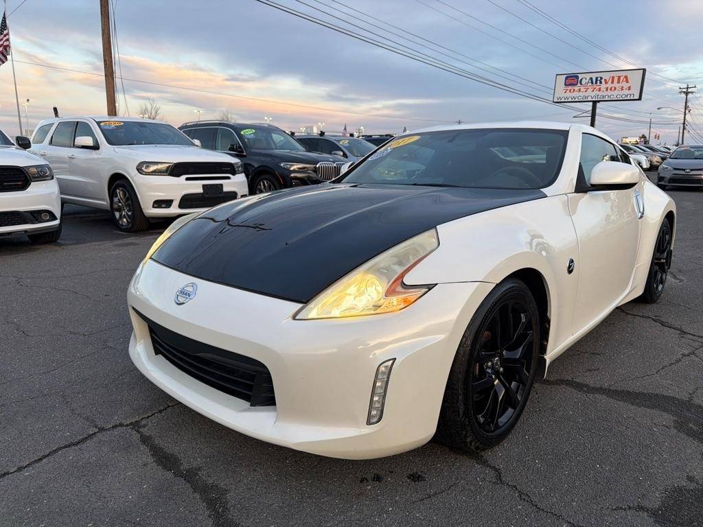 2017 Nissan 370Z Base