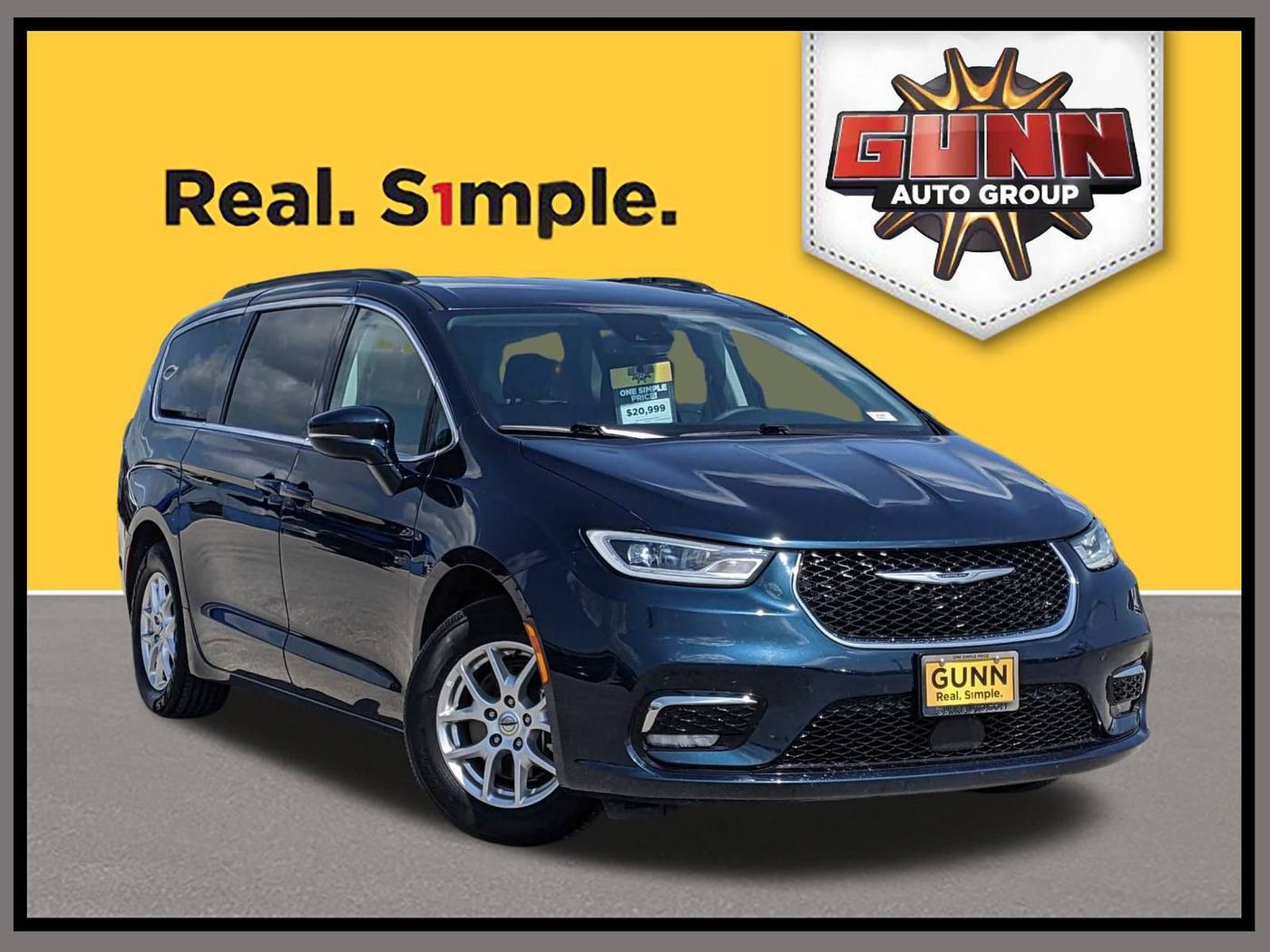 2022 Chrysler Pacifica Touring L — Minivan — 75,198 mi — Seguin, TX
