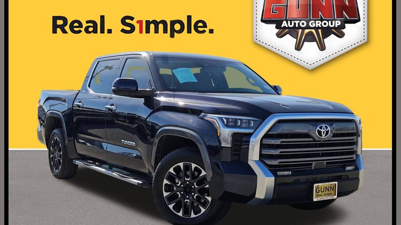 2023 Toyota Tundra Limited — Pickup Truck — 20,981 mi — Seguin, TX