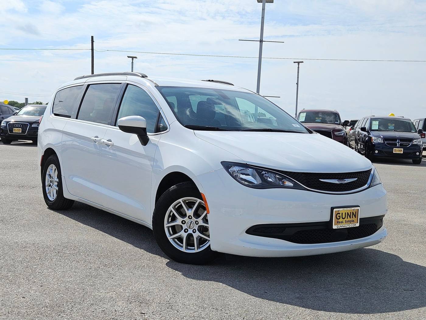 2021 Chrysler Voyager LXI — Minivan — 55,153 mi — Seguin, TX