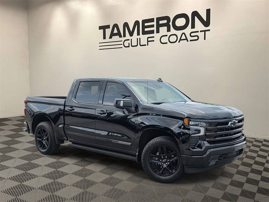 2025 Chevrolet Silverado 1500 High Country — Pickup Truck — 5,535 mi — Mobile, AL