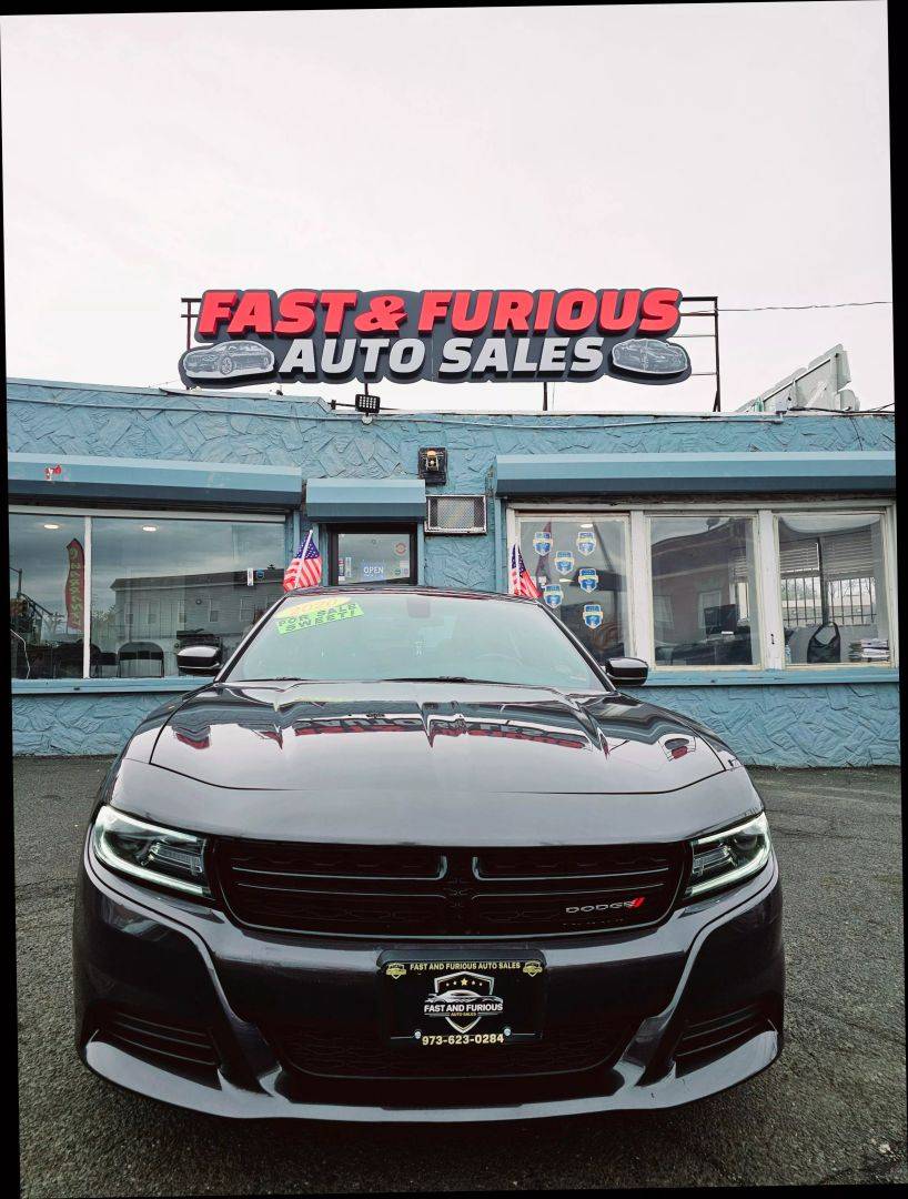 2020 Dodge Charger SXT — Sedan — 77,794 mi — Newark, NJ