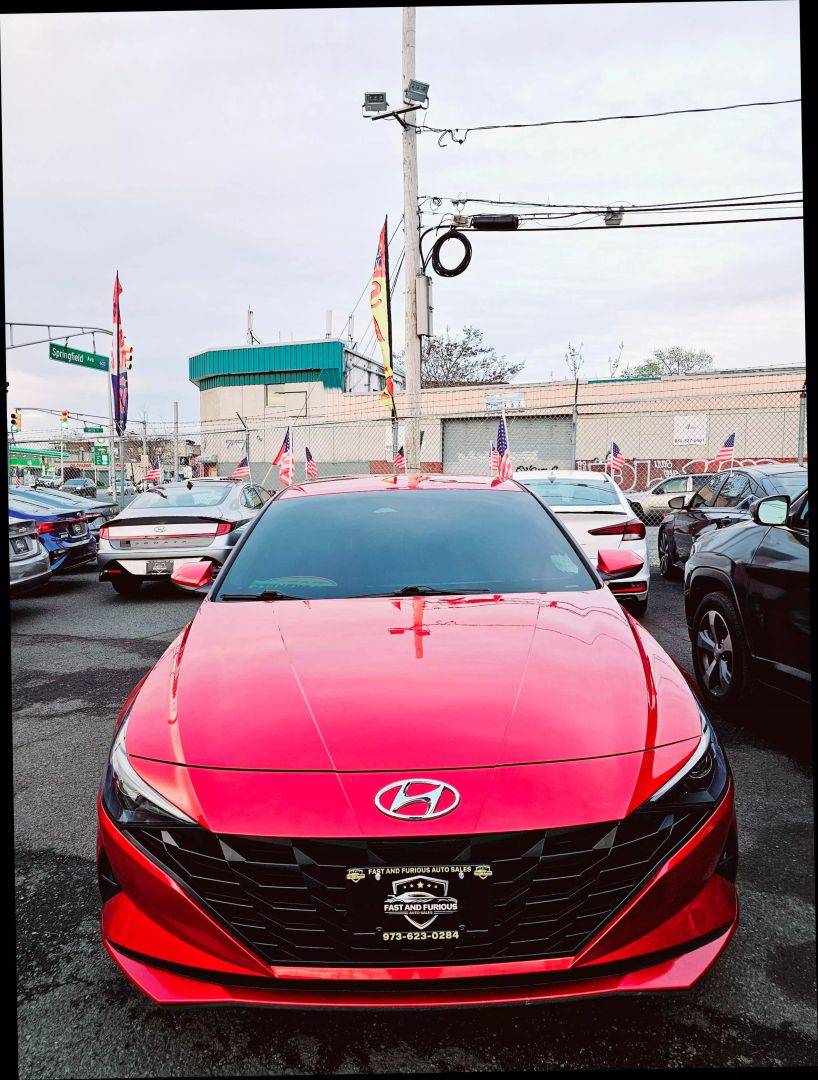 2021 Hyundai Elantra SE — Sedan — 89,099 mi — Newark, NJ