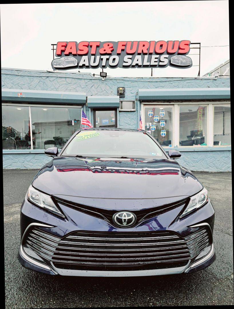 2021 Toyota Camry LE — Sedan — 104,650 mi — Newark, NJ