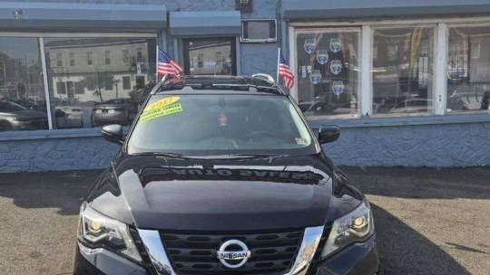 2017 Nissan Pathfinder SV — SUV — 77,879 mi — Newark, NJ