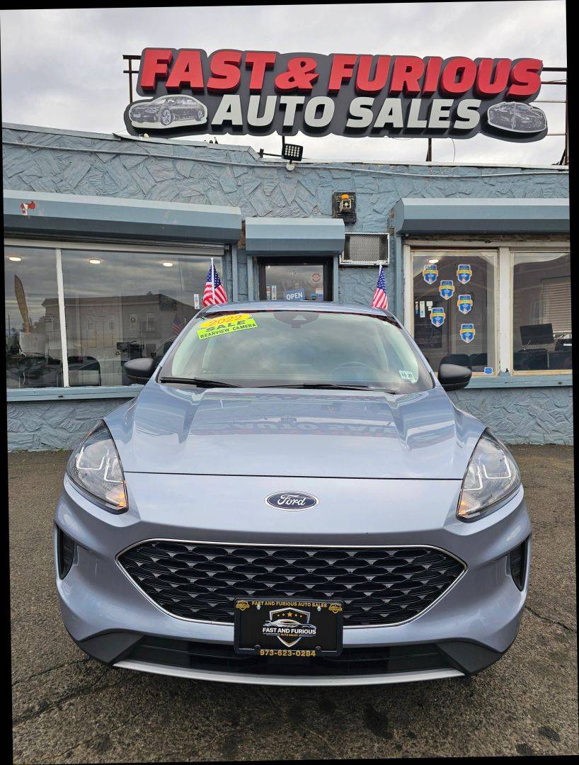 2022 Ford Escape SE — SUV — 19,045 mi — Newark, NJ